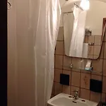 Palace 3*