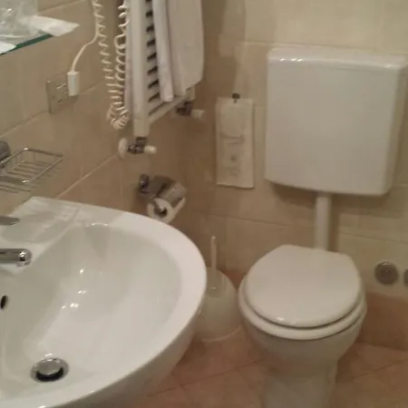 Palace Hotel 3*