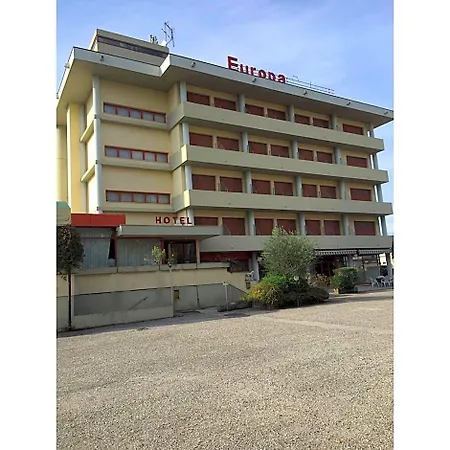 酒店 Palace 罗维戈